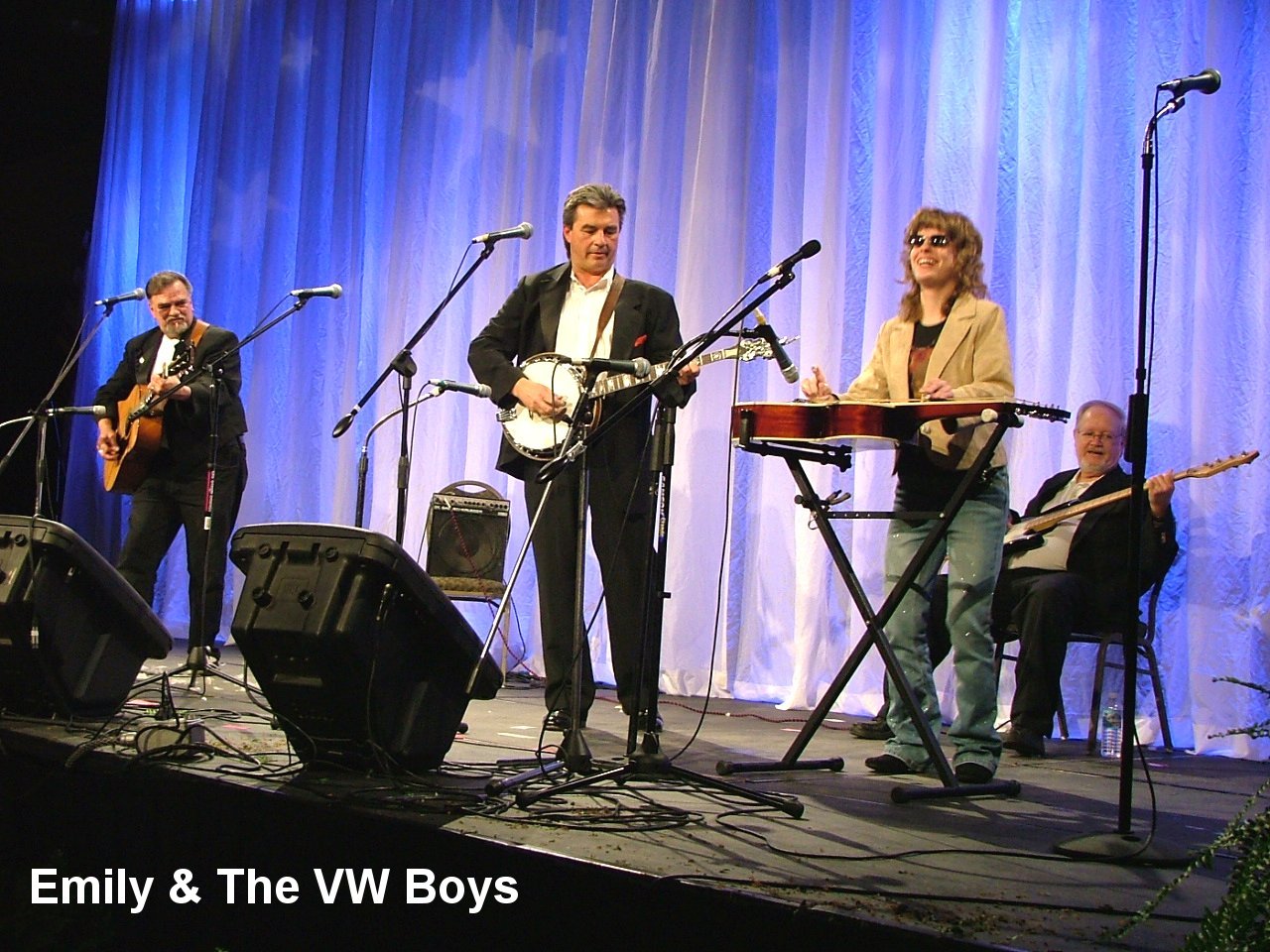 Emily & The VW Boys - Foggy Mt Rock
